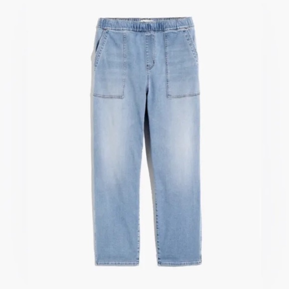 Madewell Pull-On Relaxed Jeans in Bellview Wash - Picture 2 of 12